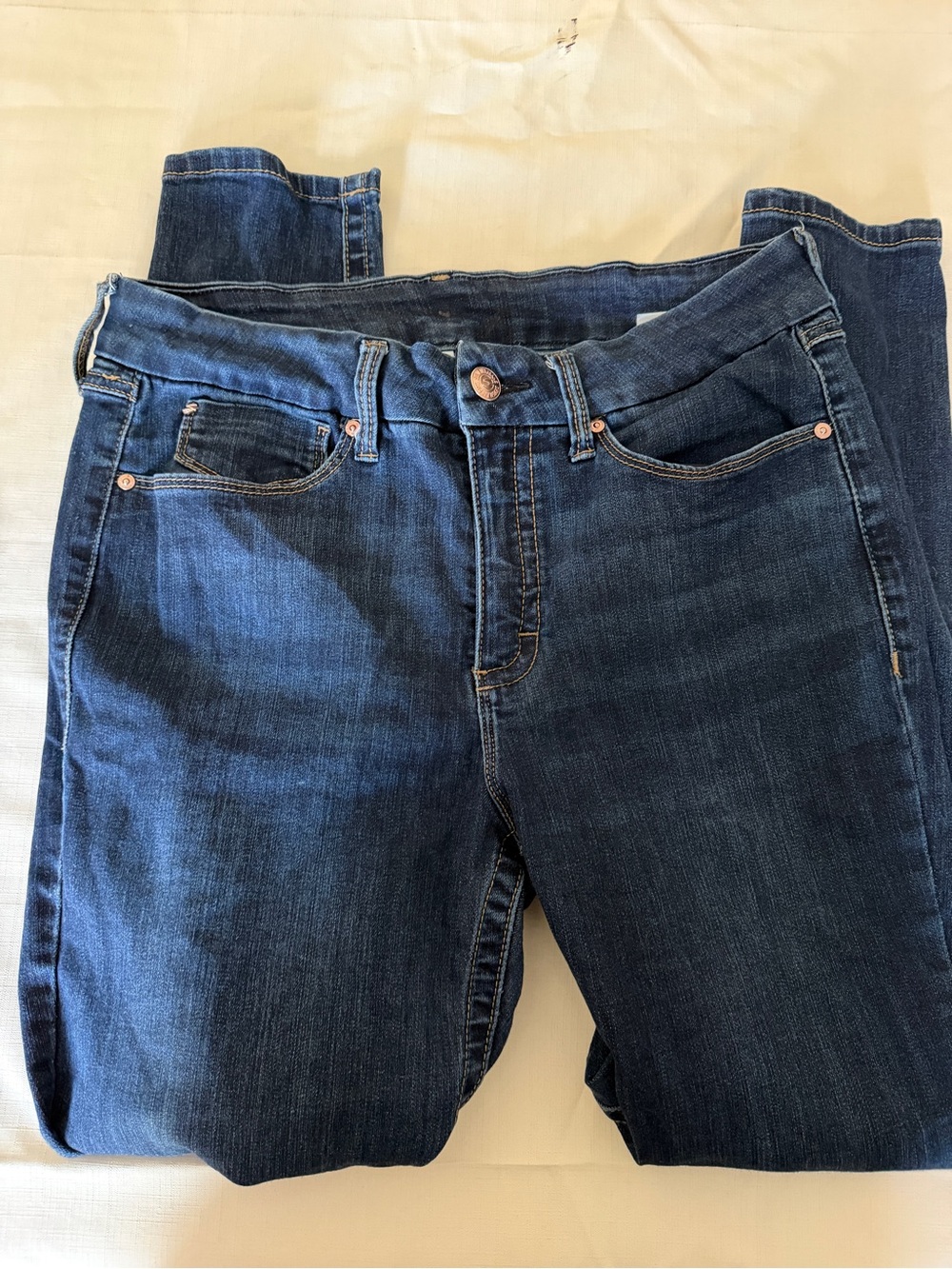 Seven7 Skinny Jeans in Dark Blue Denim